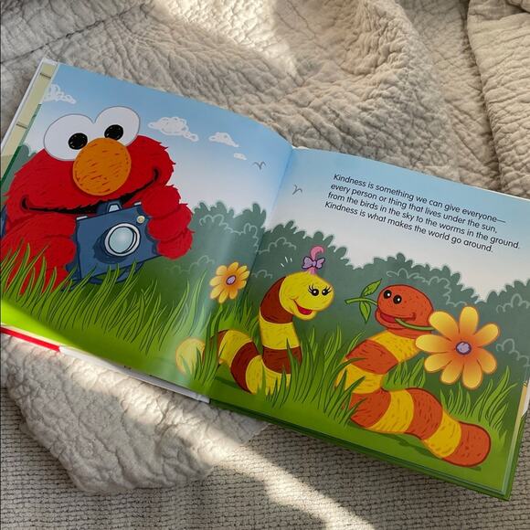 3/$25 🪩 SESAME STREET Kindness Picture Book | Toddler Social Emotional Book - Picture 3 of 4
